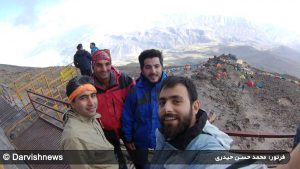 بارگاه سوم (یال جنوبی) در ارتفاع ۴۱۵۰ متری.